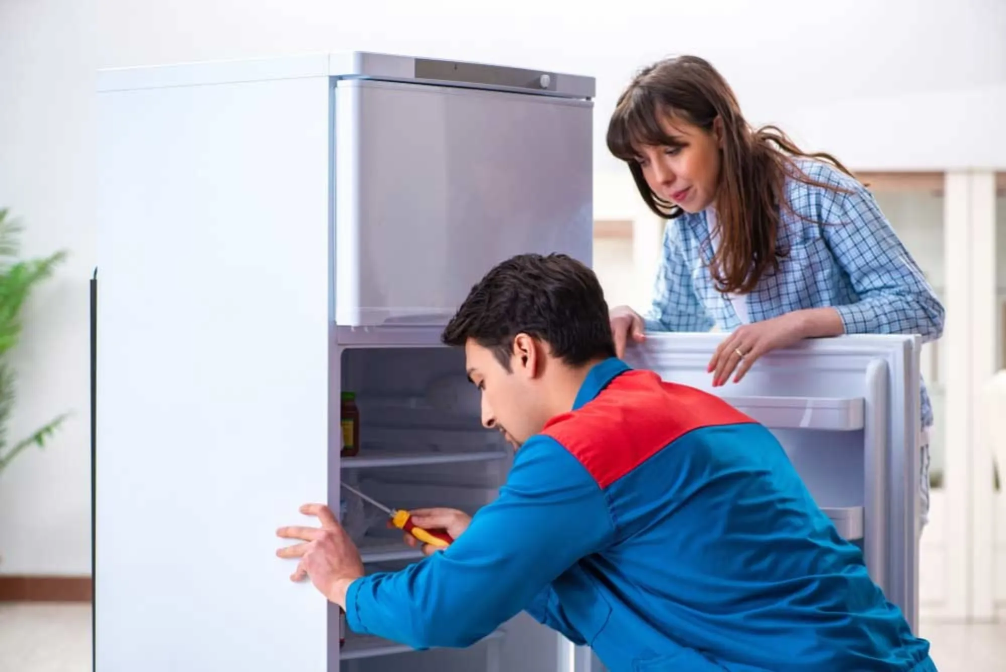 Expert Fridge Repair JLT Services for Your Home