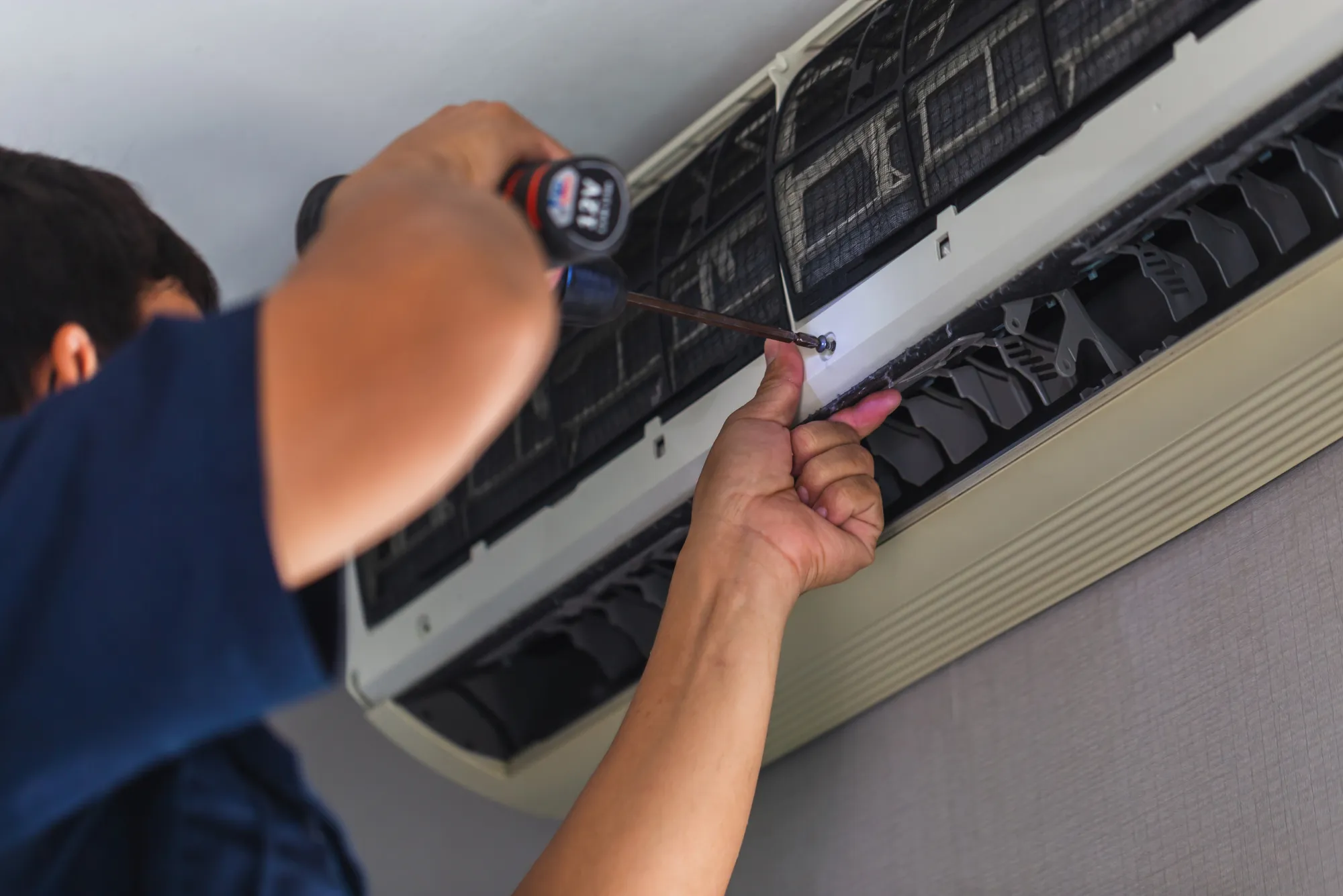 Benefits of Hiring a Professional AC Maintenance Company in Abu Dhabi