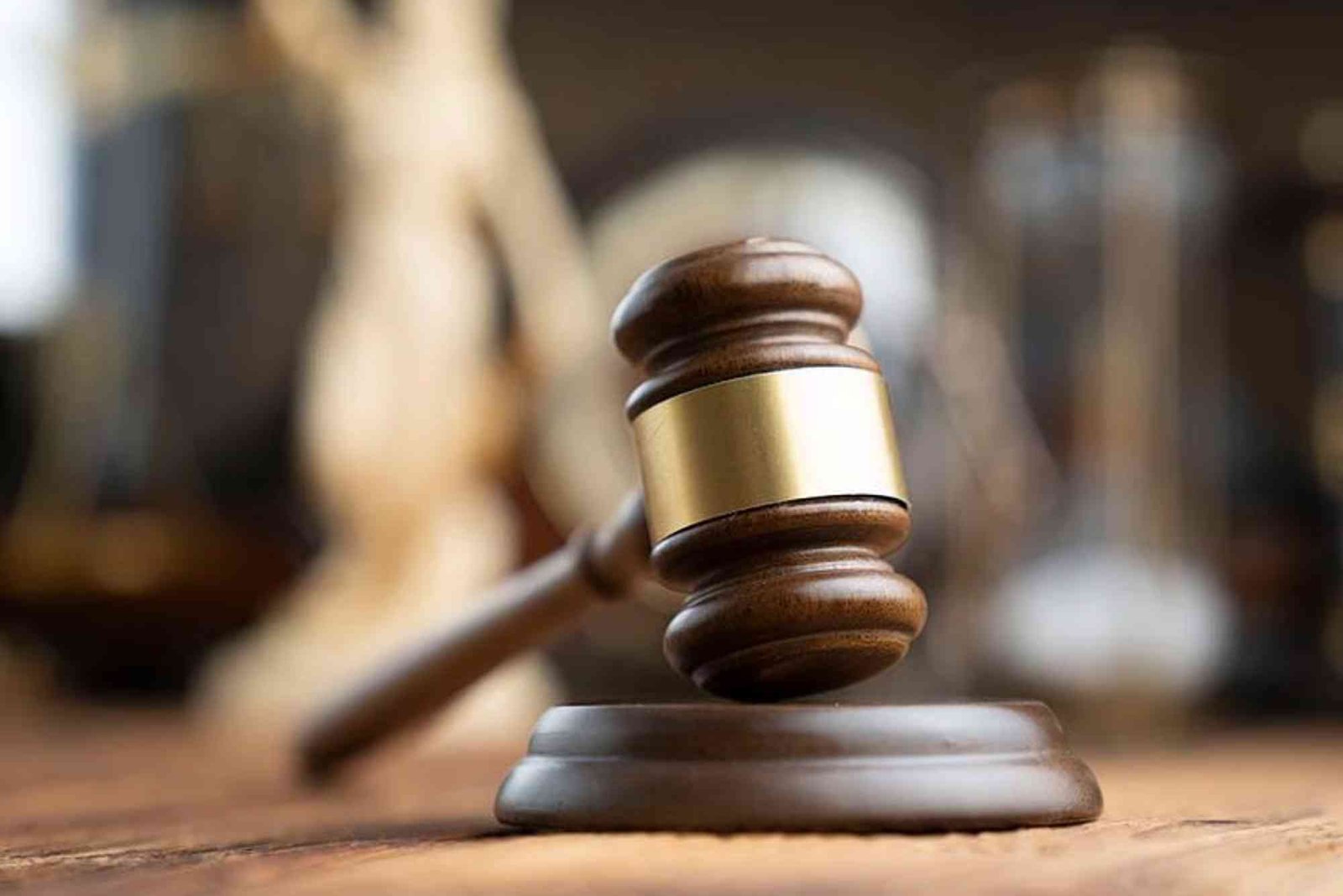 Can Debt Collection in Dubai Lead to a Travel Ban