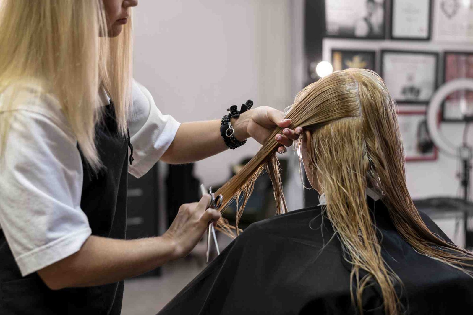 Modern Hairdressing Services in Dubai: Hair Beauty and Health at a New Level